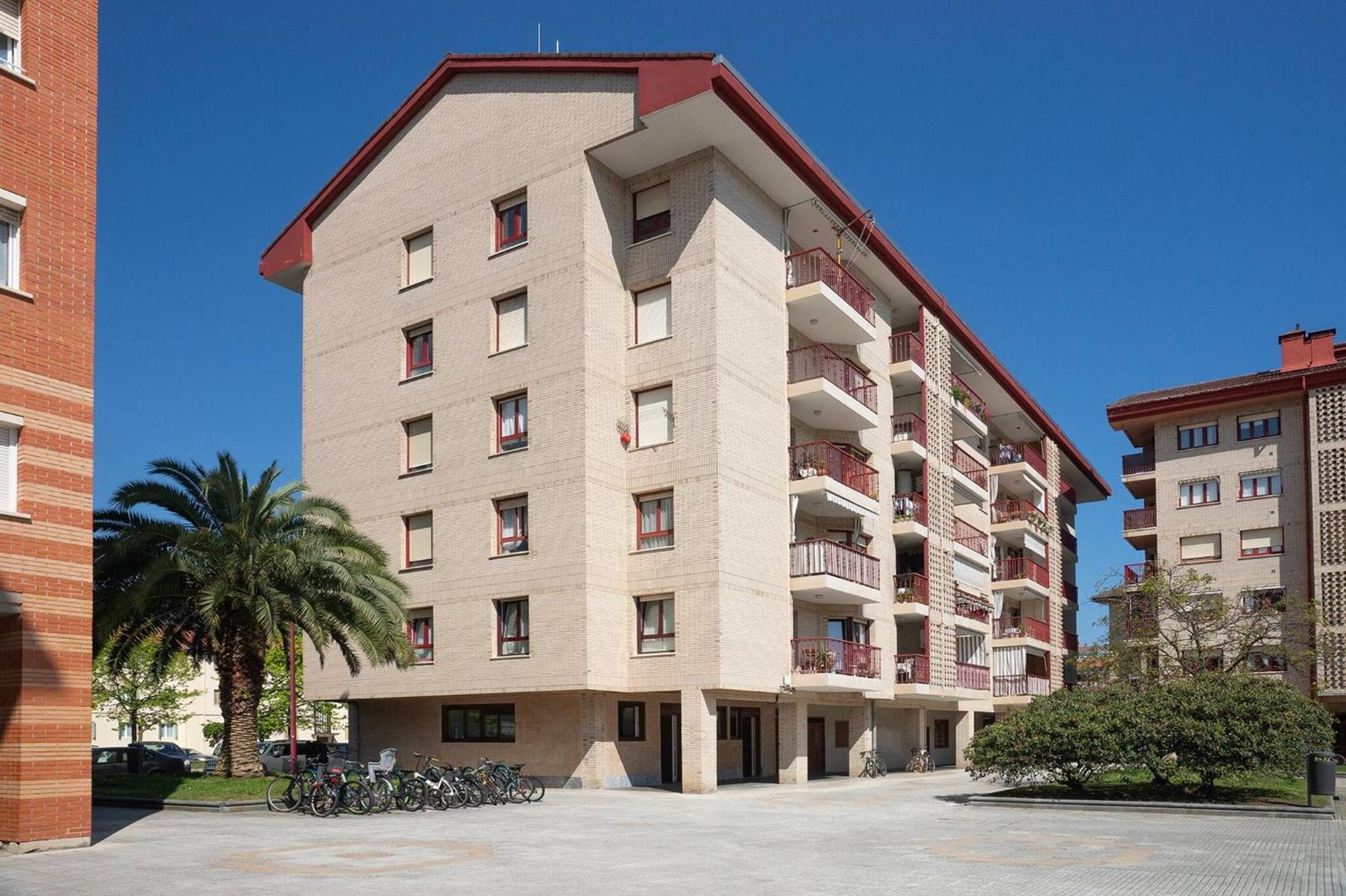 Apartamentos Lurralde Zarautz Exterior foto